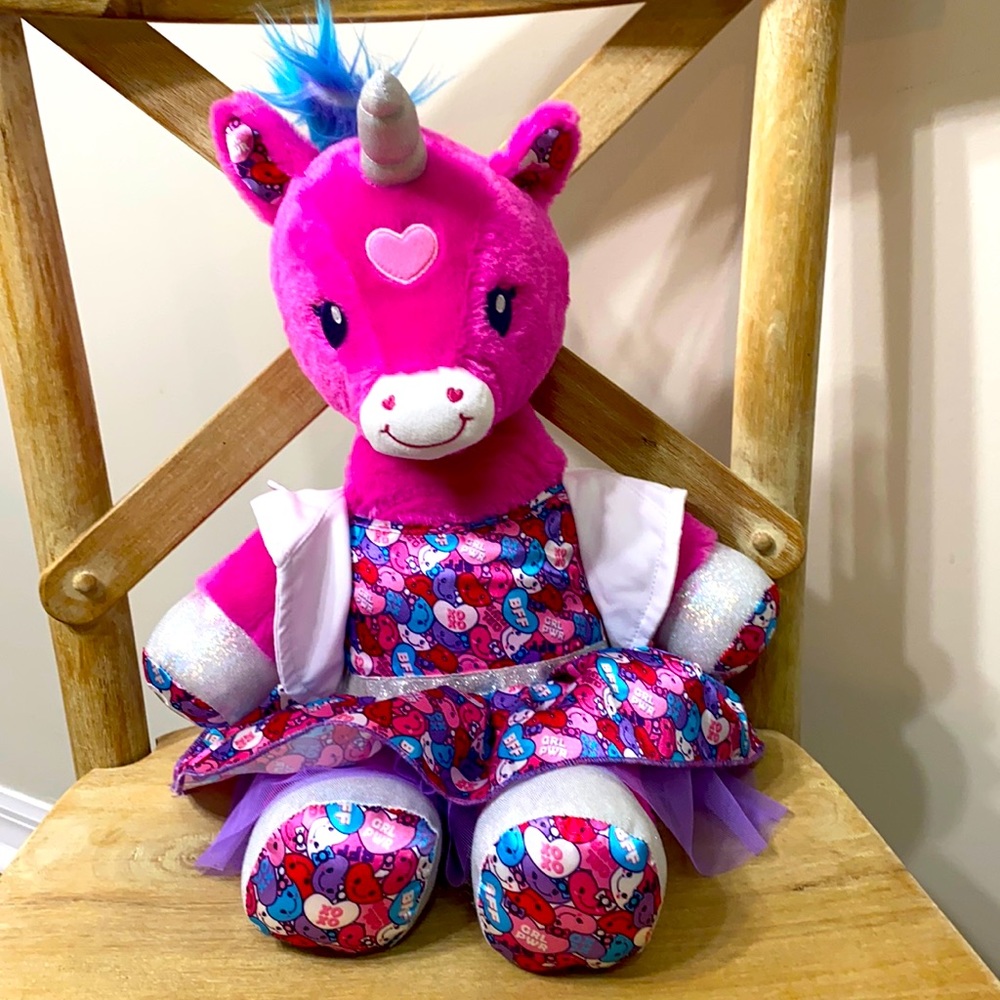 Build A Bear Adorable, Lovable, Cuddly Pink Unicorn Wearing Matching Outfit!
